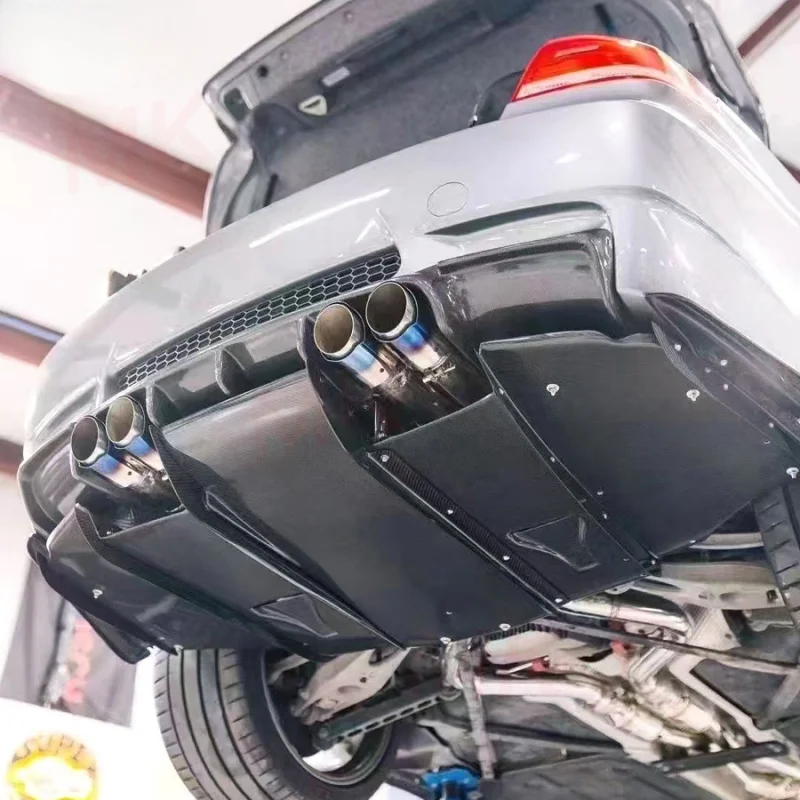 مناسبة لسيارات BMW 3 Series E92 E93 ألياف الكربون VS نمط الذيل الخلفي الشفاه الديكور جزء 2007-2013