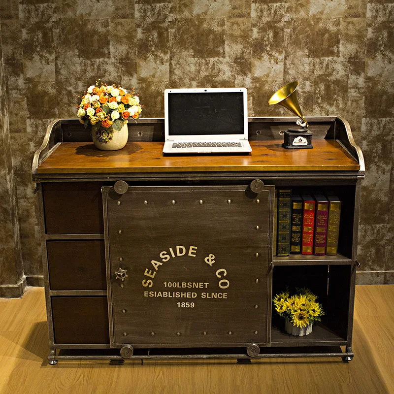 Creative American retro wrought iron solid wood checkout page counter front desk personalized old welcometable bar can be custo