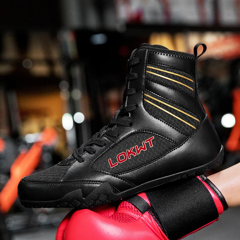 Professional Boxing and Wrestling Shoes Black Classic Comfortable Training Flight Boxing and Wrestling Battle Shoes