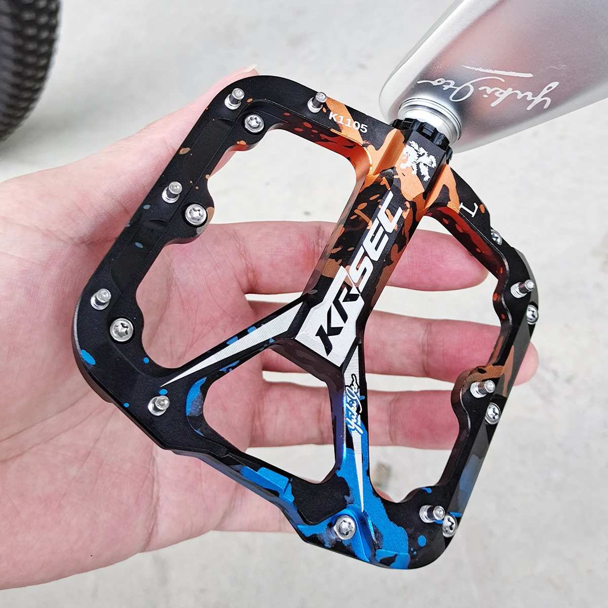 KRSEC Ultraleichte Fahrradpedale BMX ROAD MTB 3-Lager Versiegelte Rutschfeste Aluminiumlegierung Mehrfarbige Fahrradpedale Fahrradzubehör – Detail 10