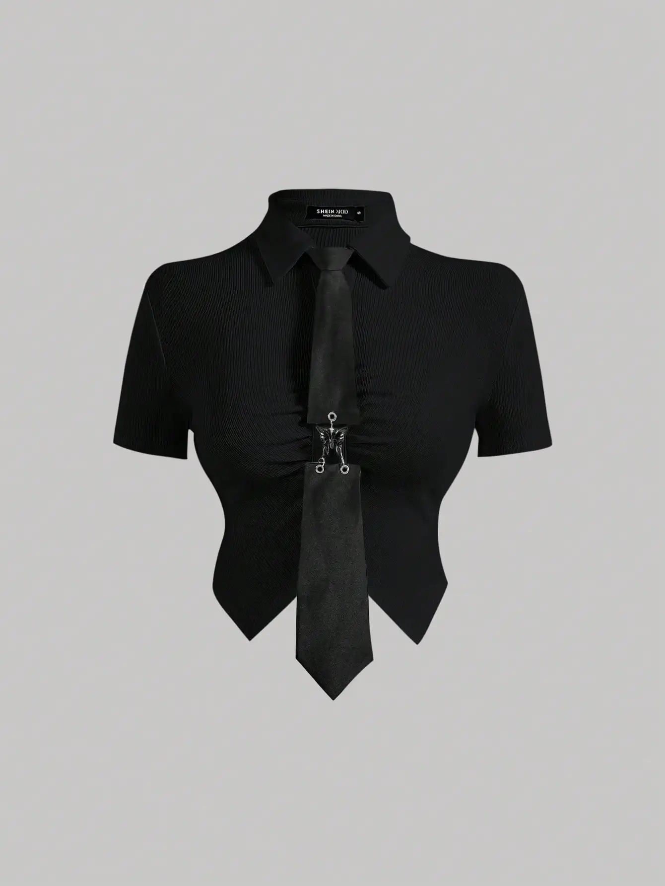 

Solid Ruched Bust Asymmetrical Hem Crop Tee With Tie