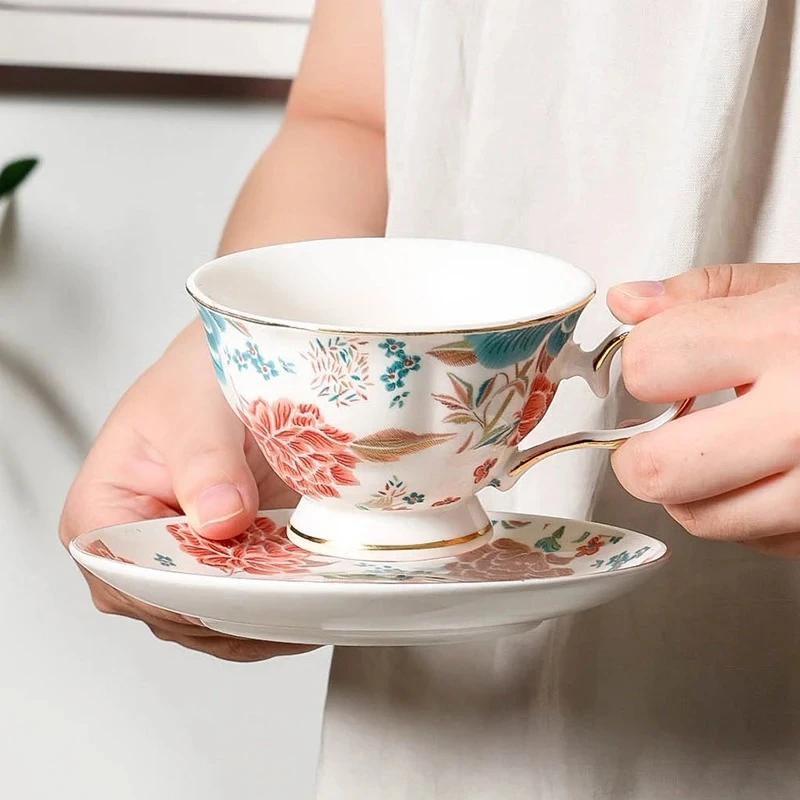 Floral Blooming Painted Cup&saucer Golden Edge Porcelain Coffee Mug Dining Table Afternoon Tea Teacup Fruits Juice Cup Mugs