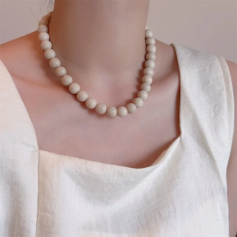 Minar New Trendy 9mm 11mm Beige Natural Stone Beaded Necklace for Women Female Silver Plated Gold Coin Buckle Chokers Wholesale
