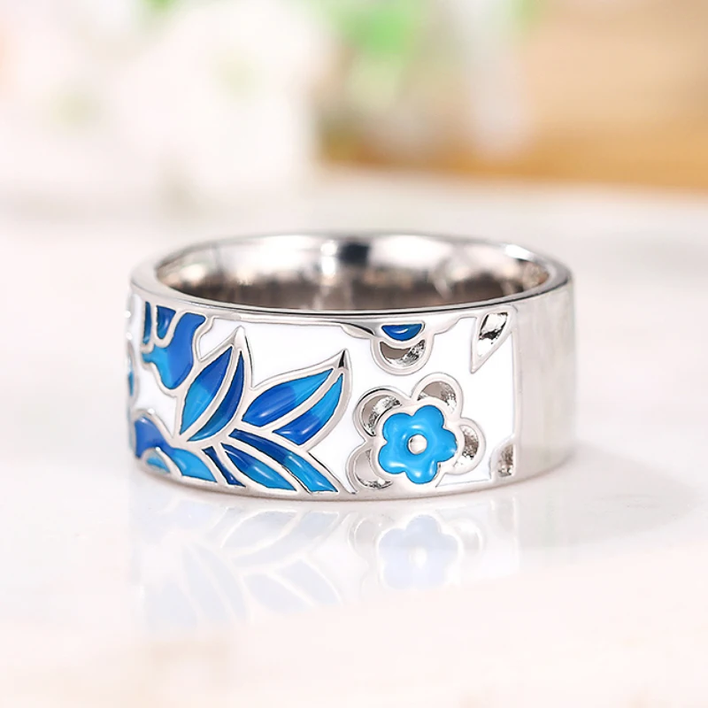 Huitan Delicate Blue Flower Finger Ring Female Anniversary Party Jewelry Aesthetic Graceful Accessories for Engagement Ceremony