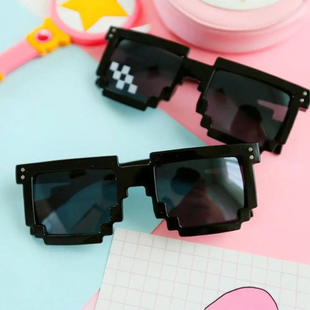 Cool Pixel Mosaic Sunglasses Square Frame Eyewear UV400 Protection Vintage Party Performance Funny Shade For Men Women