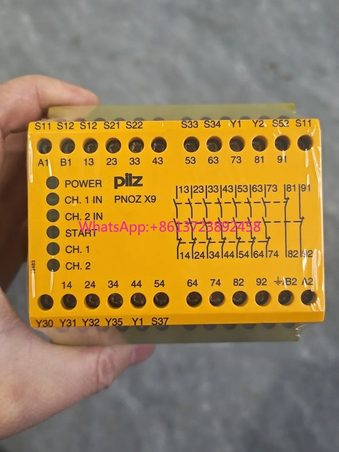 Pilz X9 774609 safety relay Germany in stock