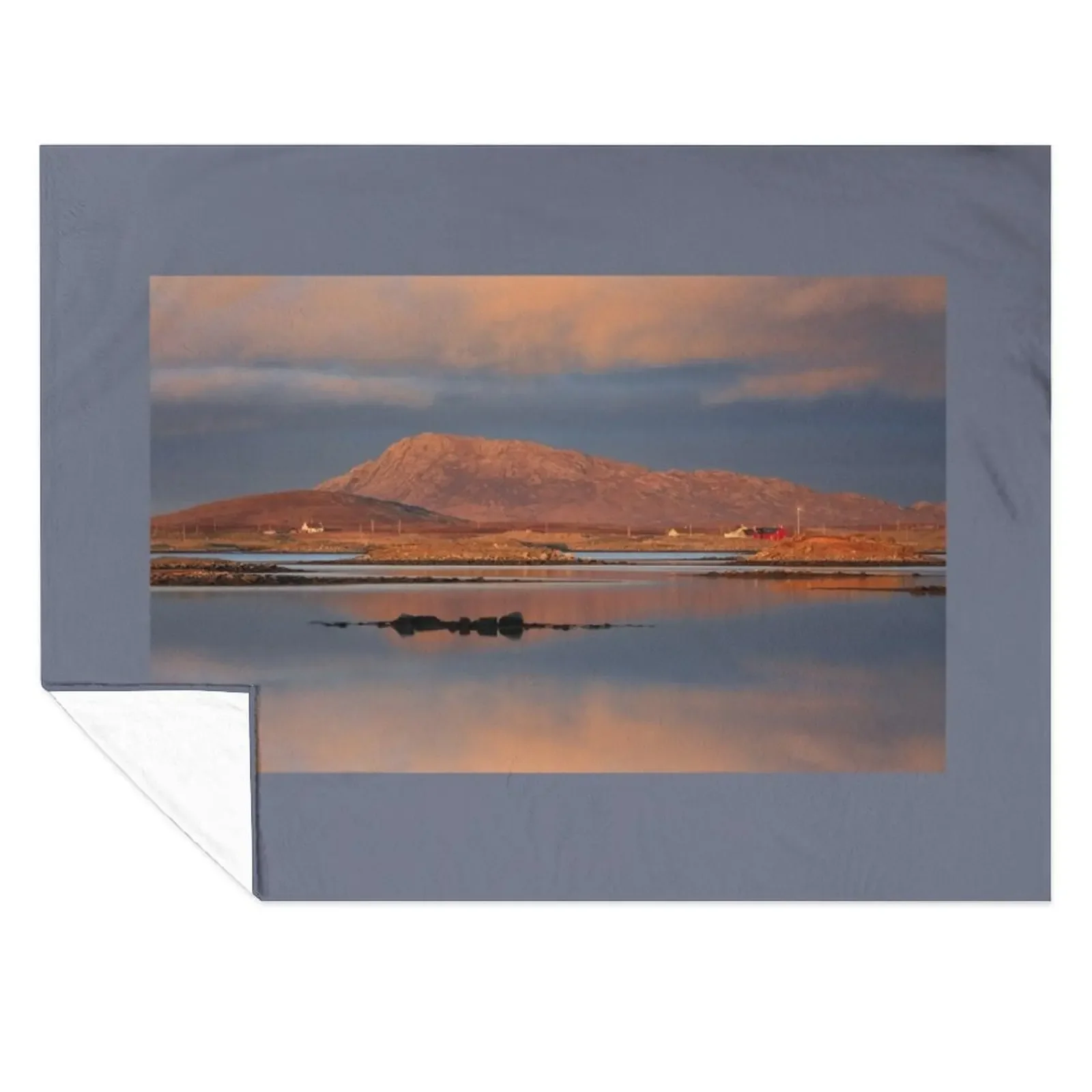 

Sunset Reflection North Uist. Western Isles. Scotland. Throw Blanket Sofa Thin Summer Beddings bed plaid Blankets