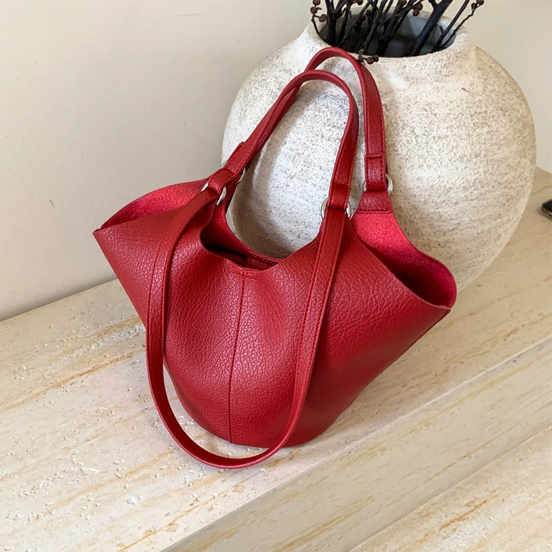 

Сумка-тоут из мягкой кожи, простая женская сумка-тоут из 2 комплектов, большая вместительная женская сумка-ведро, новинка 2025 года, черный Bolsos