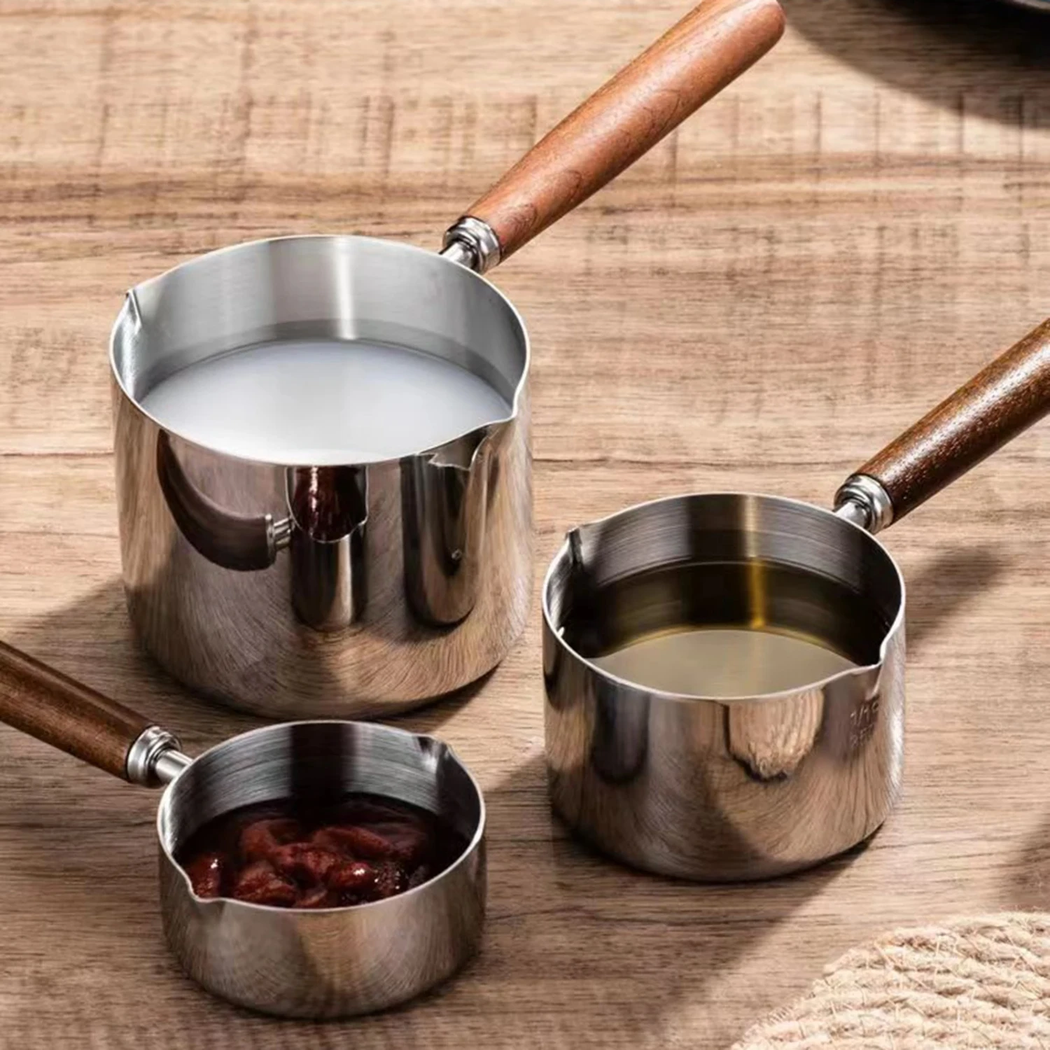 Stainless Steel Oil Pot with Wooden Handle Multifunctional Burning Oil Dripping Sauce Pot Household Splash Oil Hot Milk Pot