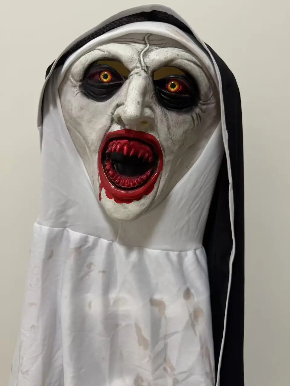 

Латексная маска монахини на Хэллоуин, страшная готическая маска на всю голову, аксессуар для косплея ужасов для Хэллоуина, церковной тематической маски