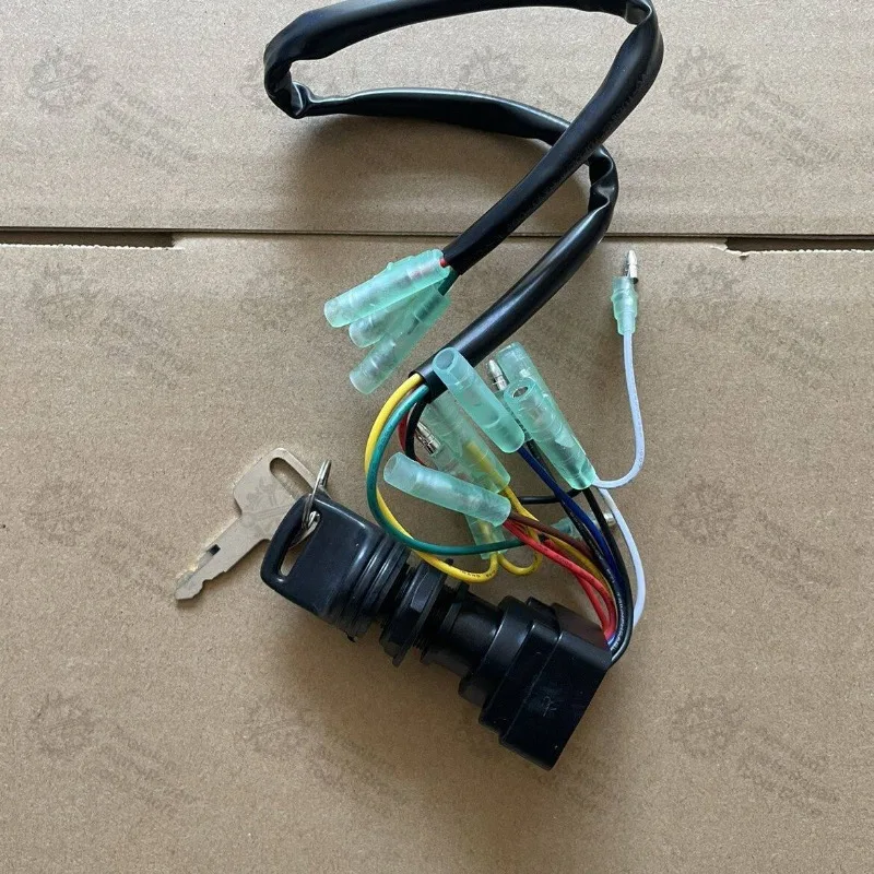 Suitable for Yamaha outboard motor speedboat front operation remote control box, electric door lock, start key assembly switch