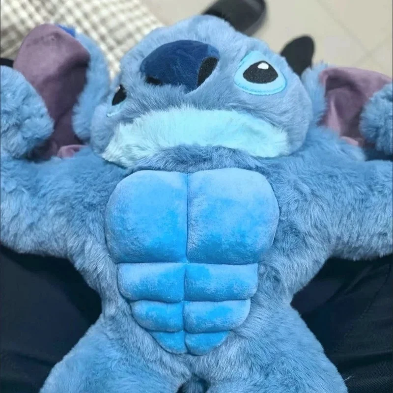 Nouvelle figurine d'animation Muscle Lilo & Stitch, jolie poupée en peluche, collection familiale, ornement en peluche, cadeau préféré pour enfant