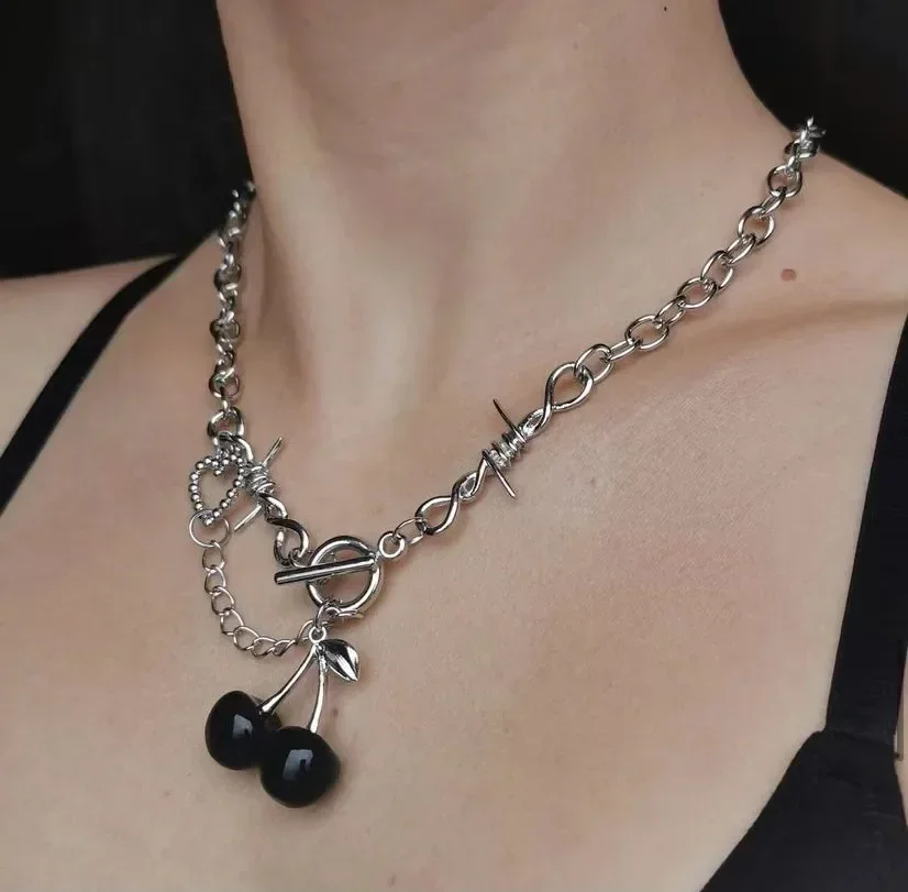 Unique Grunge Cherry Choker Korean Aesthetic Y2K Thorn Pendant Necklace for Women Egirl Jewelry Punk Accessories Chains