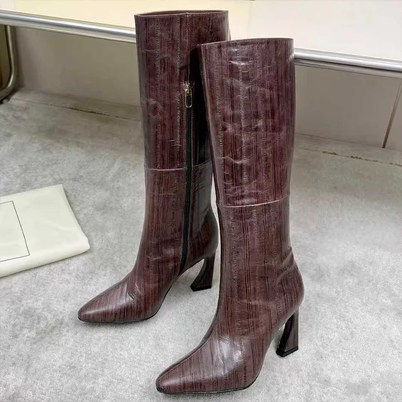 

Высококачественные кожаные женские ботинки до колена с коническим носком и высоким каблуком, элегантная обувь для женщин 25090928