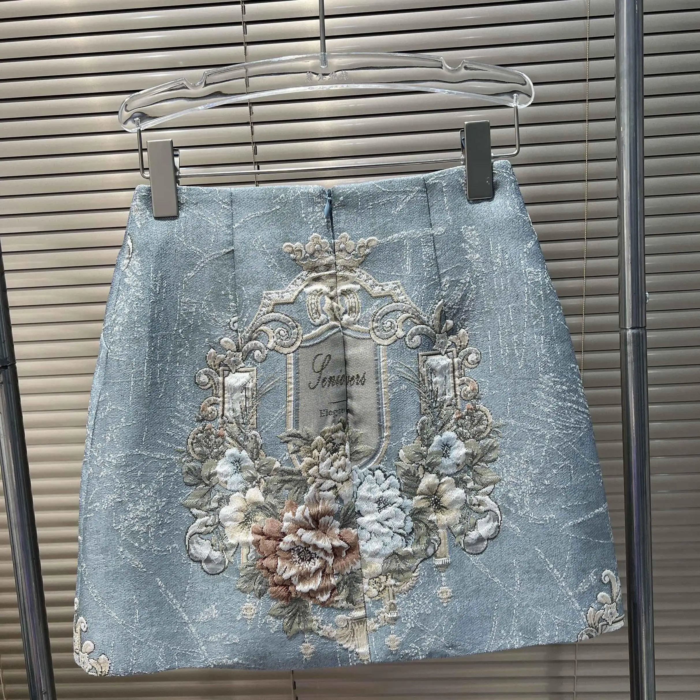 High Waist Embroidered Heavyweight Half Skirt Floral Pattern Commute Style A-Line Short Skirt for Young Women in Their 20s