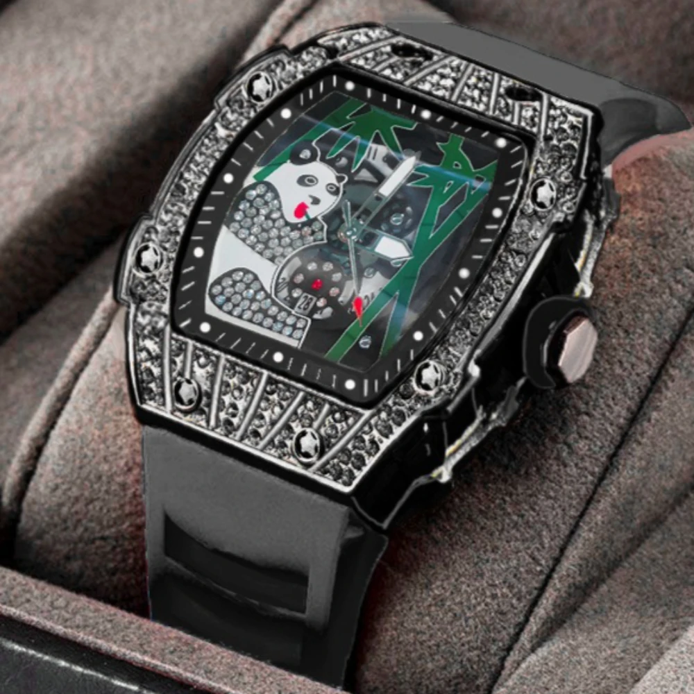 

Fashion Full diamond case Tonneau Quartz Watch Men Panda bamboo hollow carving Luxury Luminous Date Sport Watch Men Steel Clock