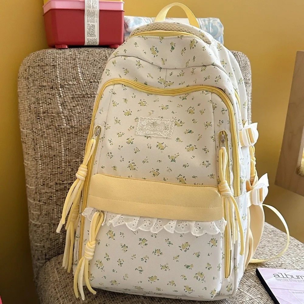 Lace Decor Floral Print Backpack Large Capacity Ultra Lightweight School Bag Star Pendant Fresh Aesthetic Bookbag Teen Girls