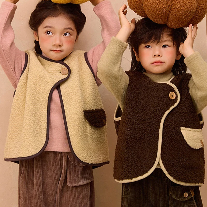 

Осенне-зимний детский флисовый кардиган из ягненка, новый цветной ретро-жилет на плечо с карманом, корейские жилеты для мальчиков и девочек