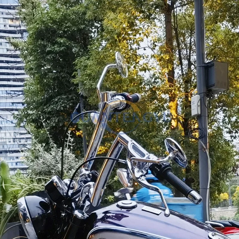 Suitable for BMW R18 modified bold 1.5-inch thick croissant handlebar, modified directional handle R18 high handle