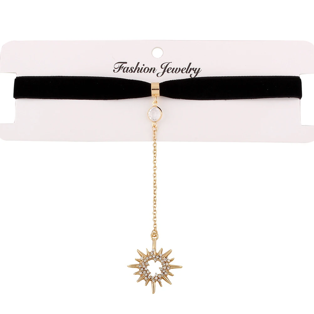 

Rhinestone Choker Necklaces for Women Fashionable European Collar Pendant Stylish Daily Up Special Occasions