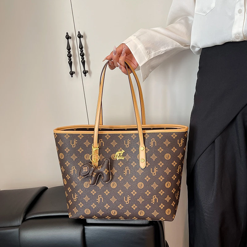 

Luxury Leather Shoulder Bag, Women Crossbody Bag With Elegant Design, Famous Brand Handbags