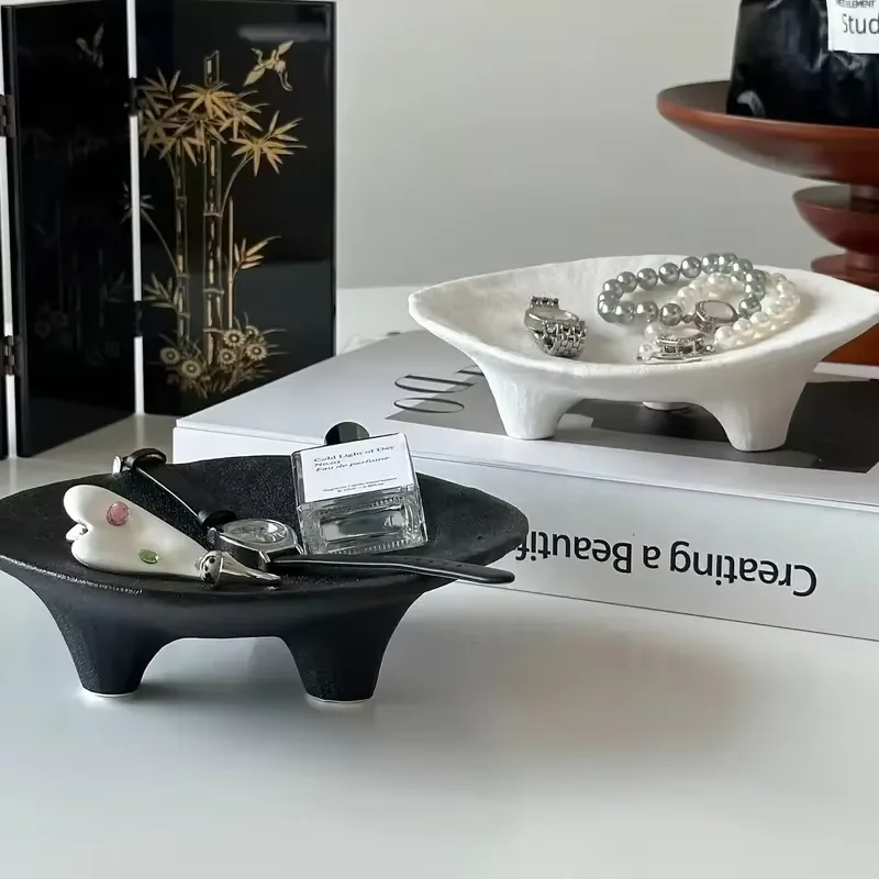 Ceramic Jewelry Tray with Unique Artistic Design