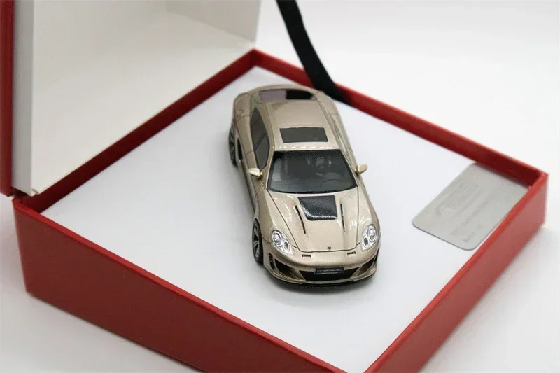 BrosMiniIndic1: 64 Panamera 970 Modèle de Voiture en Résine Limitée