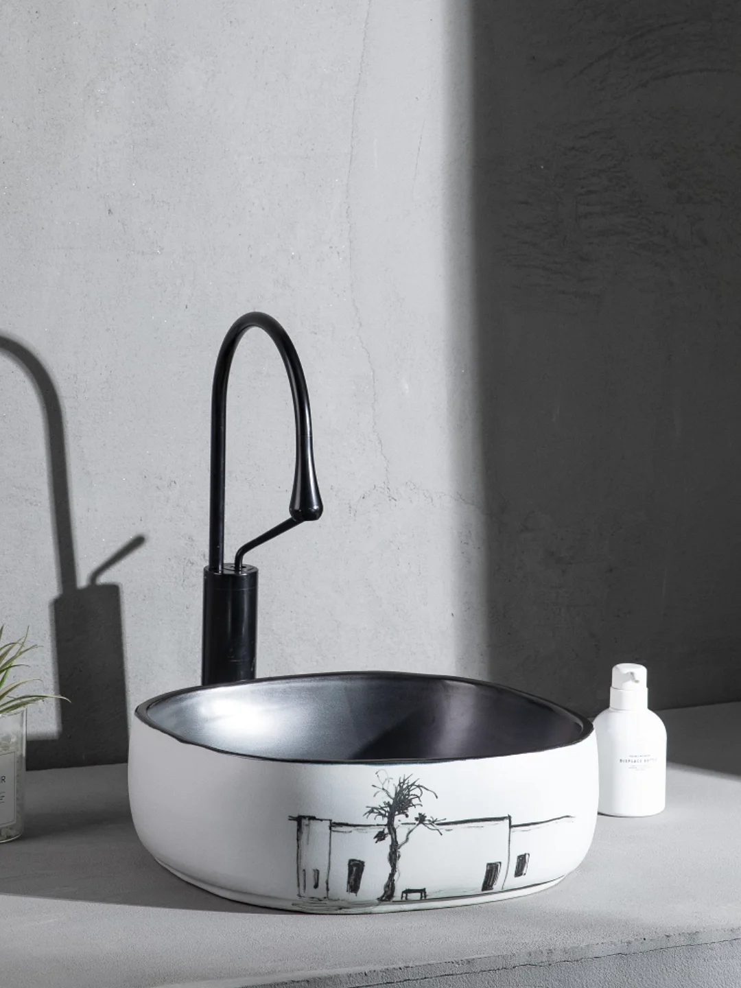 

Classic and fashionable square small-sized countertop basin, creative eco-friendly hand-painted art ceramic washbasin YX625FU