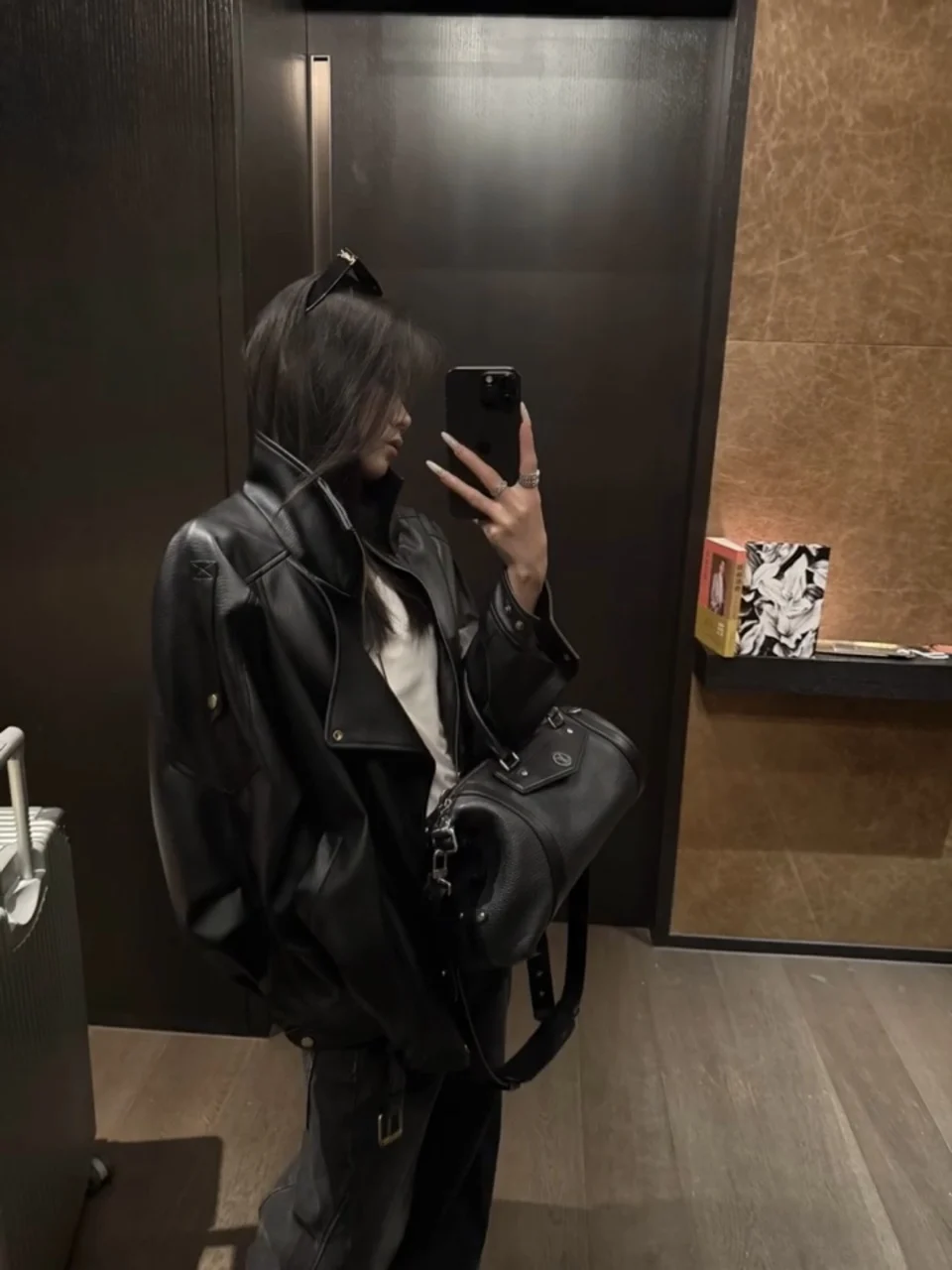 레트로 아메리칸 걸 스타일 블랙 PU 가죽 재킷 여성용 가을 트렌디 디자인 감각적인 쿨 버튼업 코트