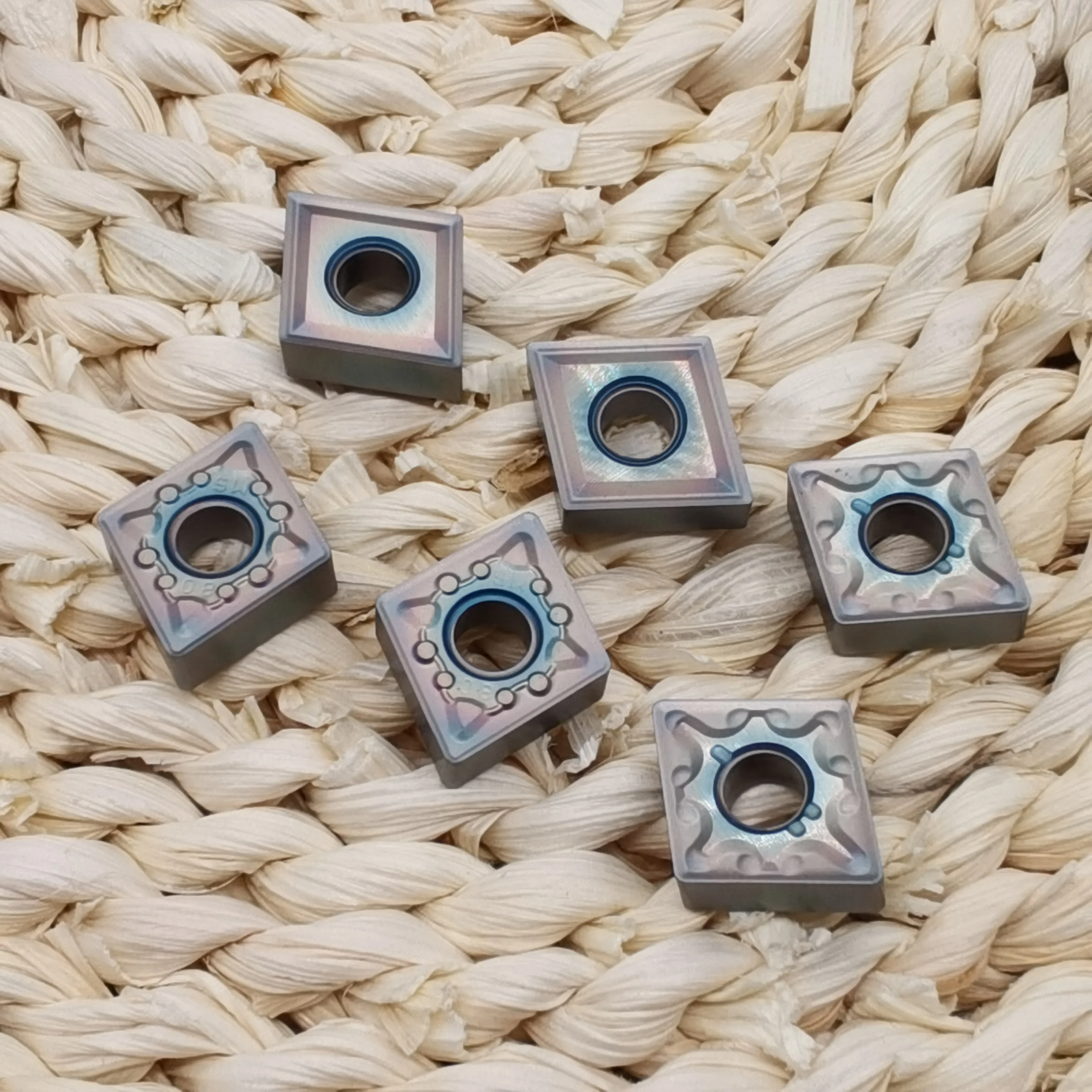KAVTE CNMG 120404 -MA CNMG 120408   Ma ms jms ferramentas de torneamento de torno de círculo externo inserções revestimento colorido, especial para aço inoxidável