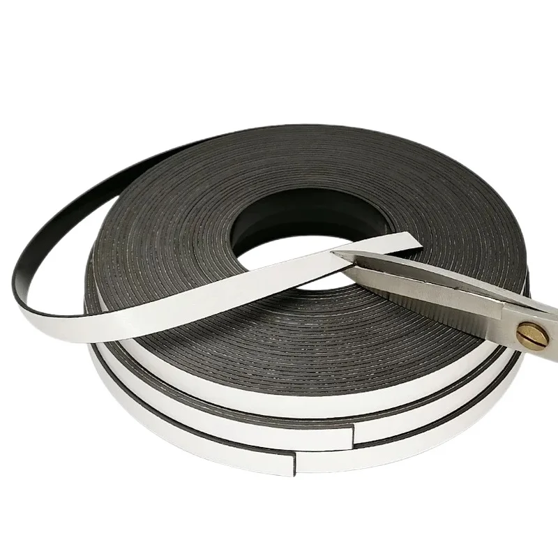 

5Meter Self Adhesive Magnet Strip Rubber Magnet Tape Strong Flexible Magnet Stripe for Refrigerator Photo Posters Free Cutting