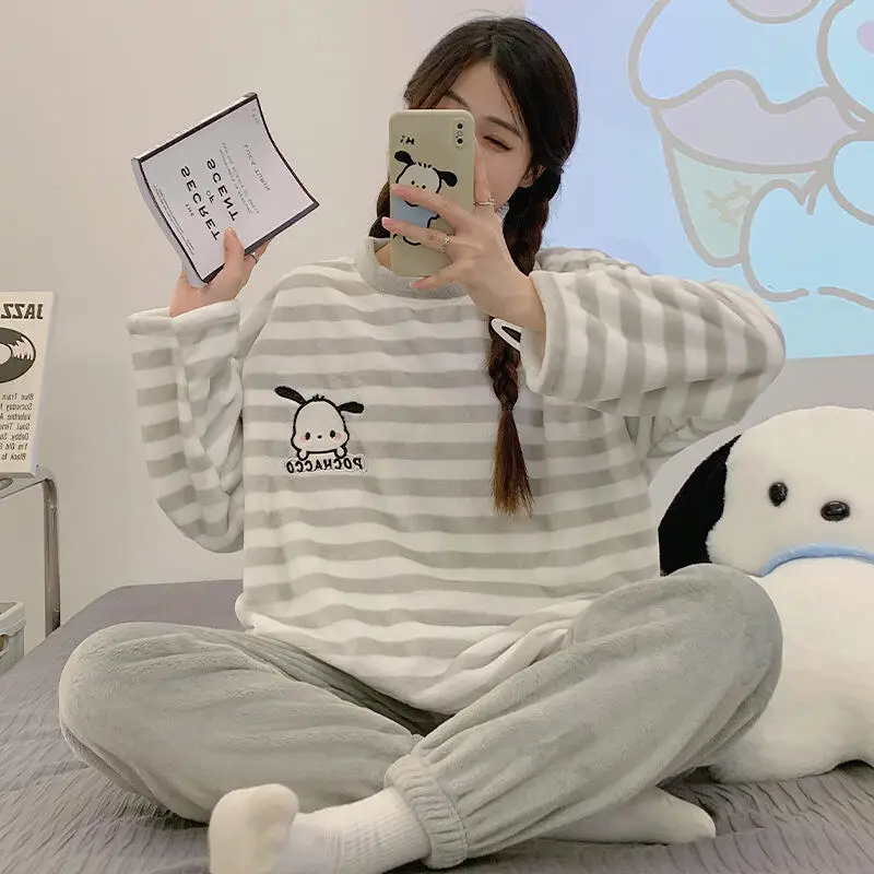 

Sanrio Pochacco, свободные пижамы для молодых девушек, кавайный студенческий осенне-зимний комплект с длинными рукавами и длинными рукавами, сохраняющий тепло, комплект домашней одежды