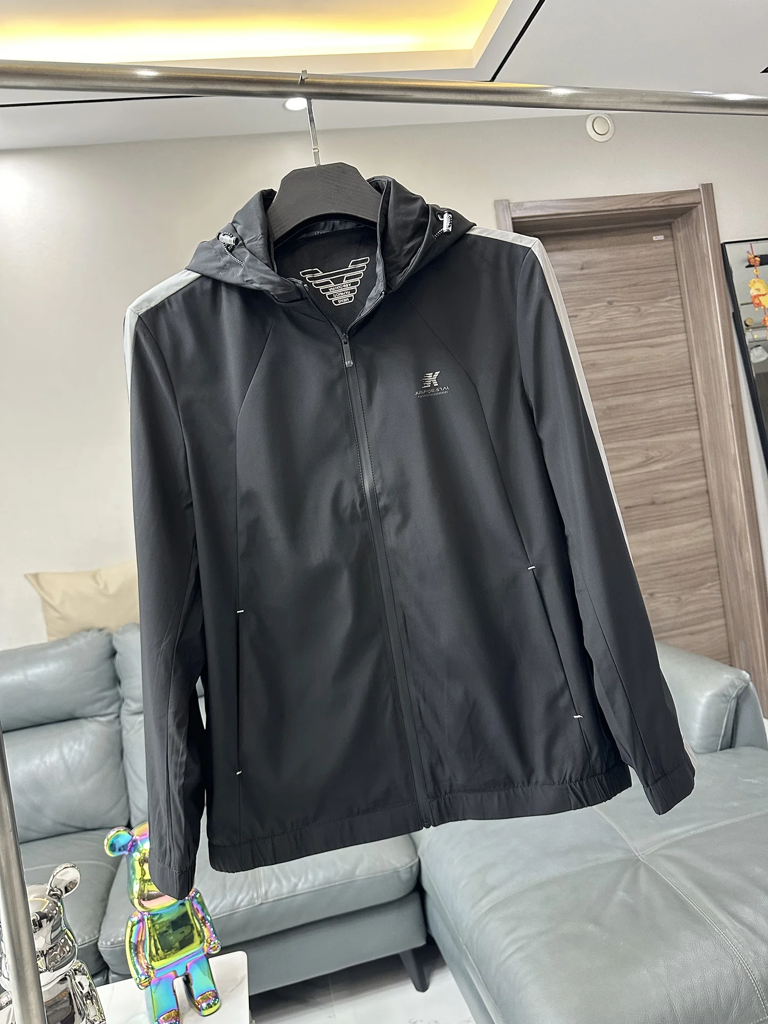 

Detachable Cap! Windproof Waterproof! Spring Men's Lightweight Breathable Sports Jacket Color Block Versatile Casual Outerwear