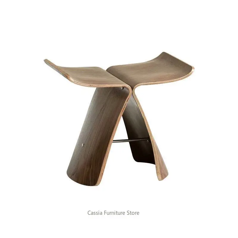 Artisan Solid Wood Shoe Changing Stool for Entryway, Light Luxury Natural Timber Low Bench with Artistic Design