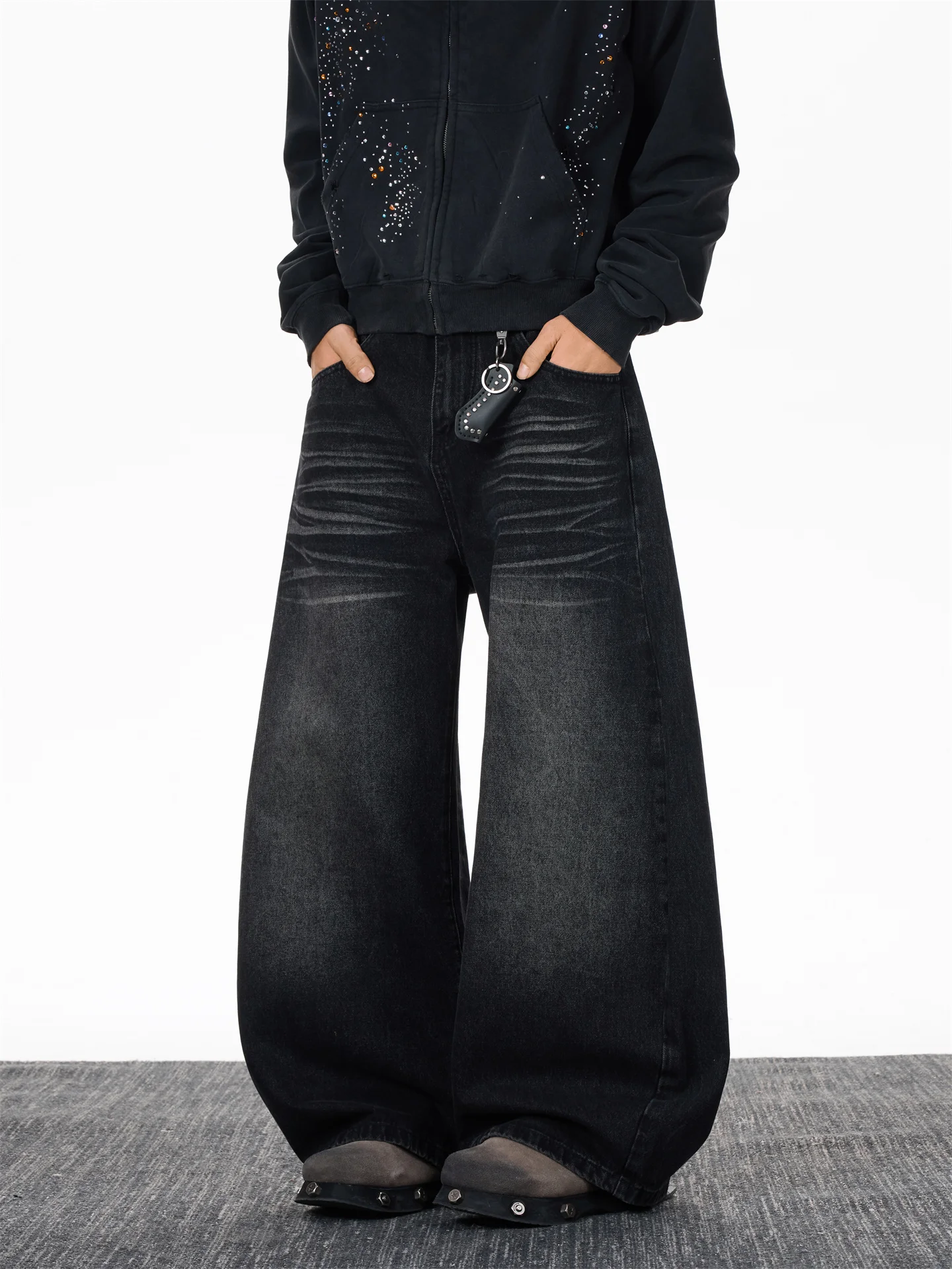 

Retro American Jeans Men's Trendy Loose Wide Leg Loose Knife Waed out Jeans Casual Straight Cut Loose Fit