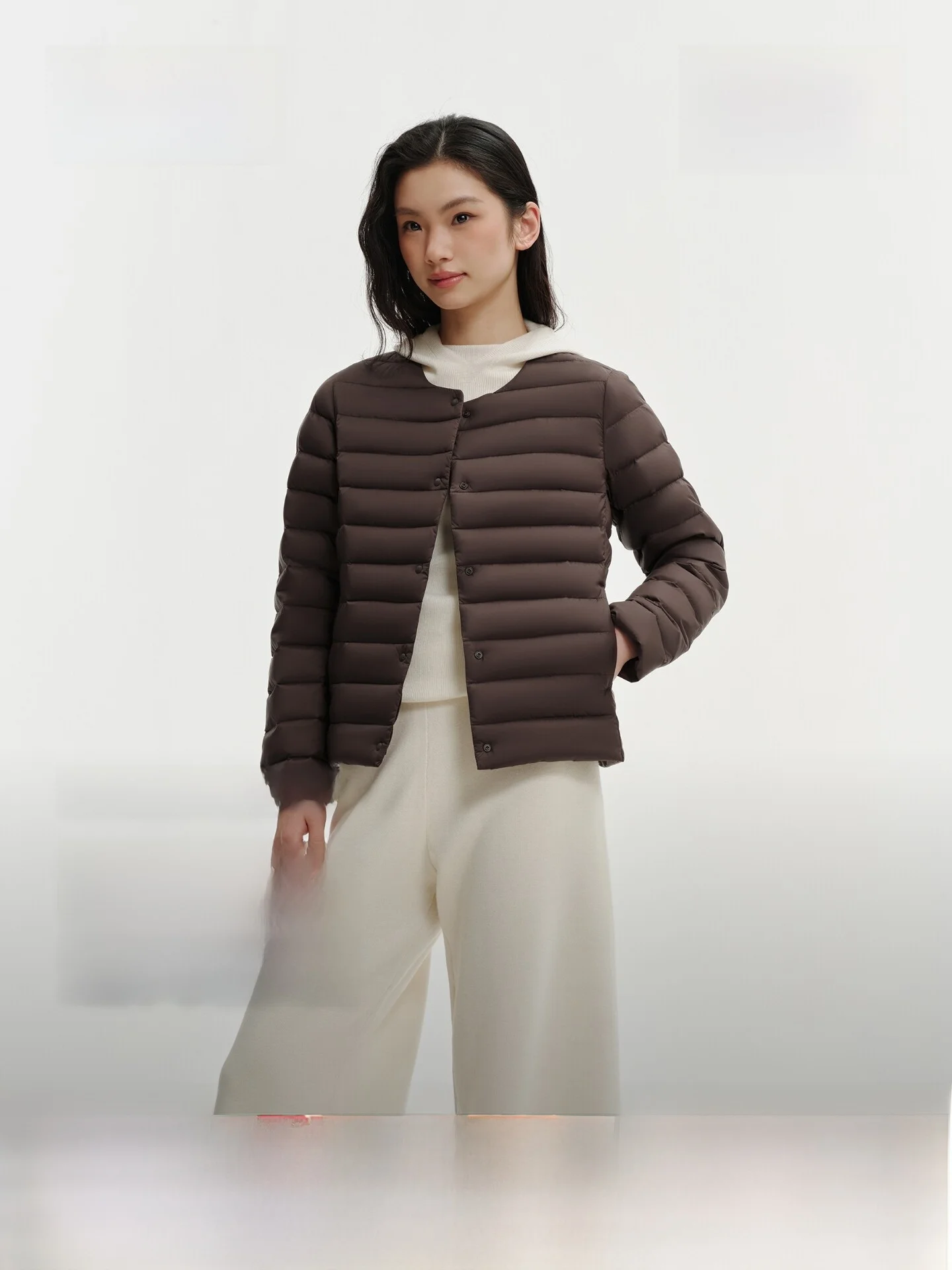 

Bosideng 2026 New Women's Lightweight Slim Fit down Jacket Adjustable Collar Internal Portable Rib Bone Design Duck down
