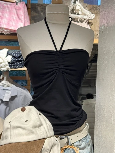 Imagen 2 del producto Top corto sin tirantes con cordón negro para mujer, camisola ajustada de algodón liso Simple con pliegues, chaleco Vintage que combina con todo, camisetas sin mangas Y2k