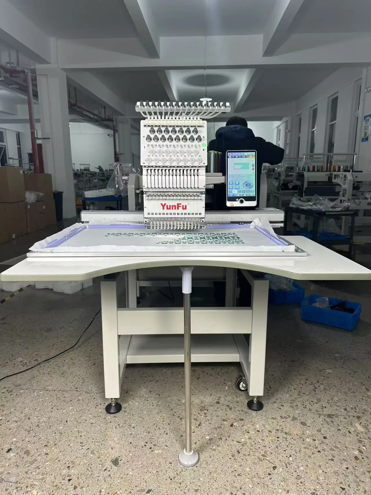 Computerized MT 12/15 Needle Embroidery Machine, Large Frame Design