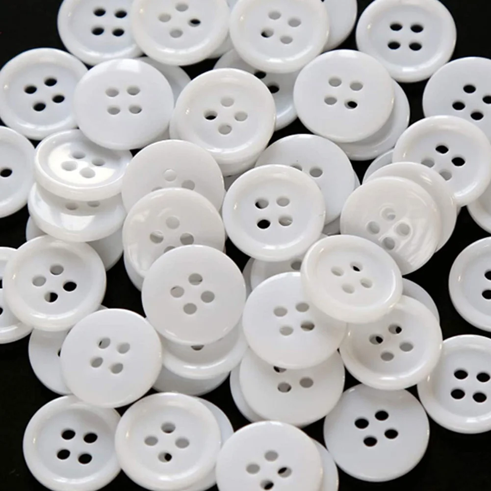 100pcs/box Resin Button DIY Handmade Clothes Sewing Accessories White Buttons Coat 4 Hole Round Button for Garments Shirt Strap