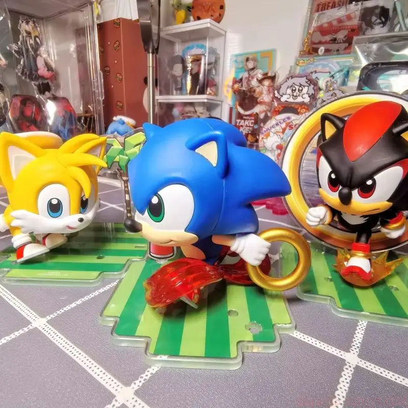 Hot Sale Hottoys Cosbi Sega Action Figure Sonic Hedgehod Blind Box Anime Figures Ornament Desktop Decoration Toys Birthday Gifts