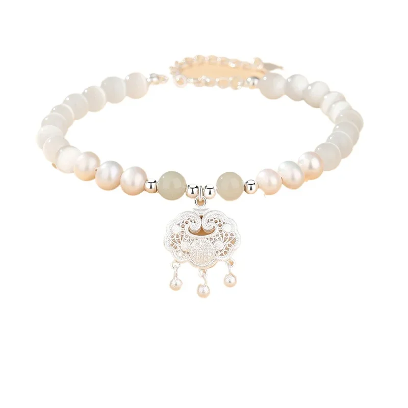 

*New women's pearl accessories light luxury high-end creative jewelry silver safety lock bracelet birthday gift anniversary gift
