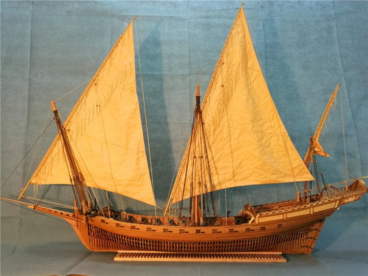 1/48 Le Requin1750 Full Rib Shark (Shicheng) Wooden Sailboat Model Set