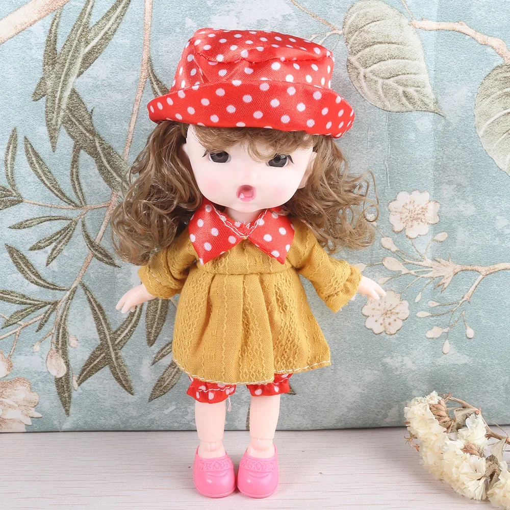 16cm BJD Doll 13 Jointed Little Girl DIY Dolls Cute Angry Winkle Face Mini Toy with Shoes Nude Body for Girls DIY Toys