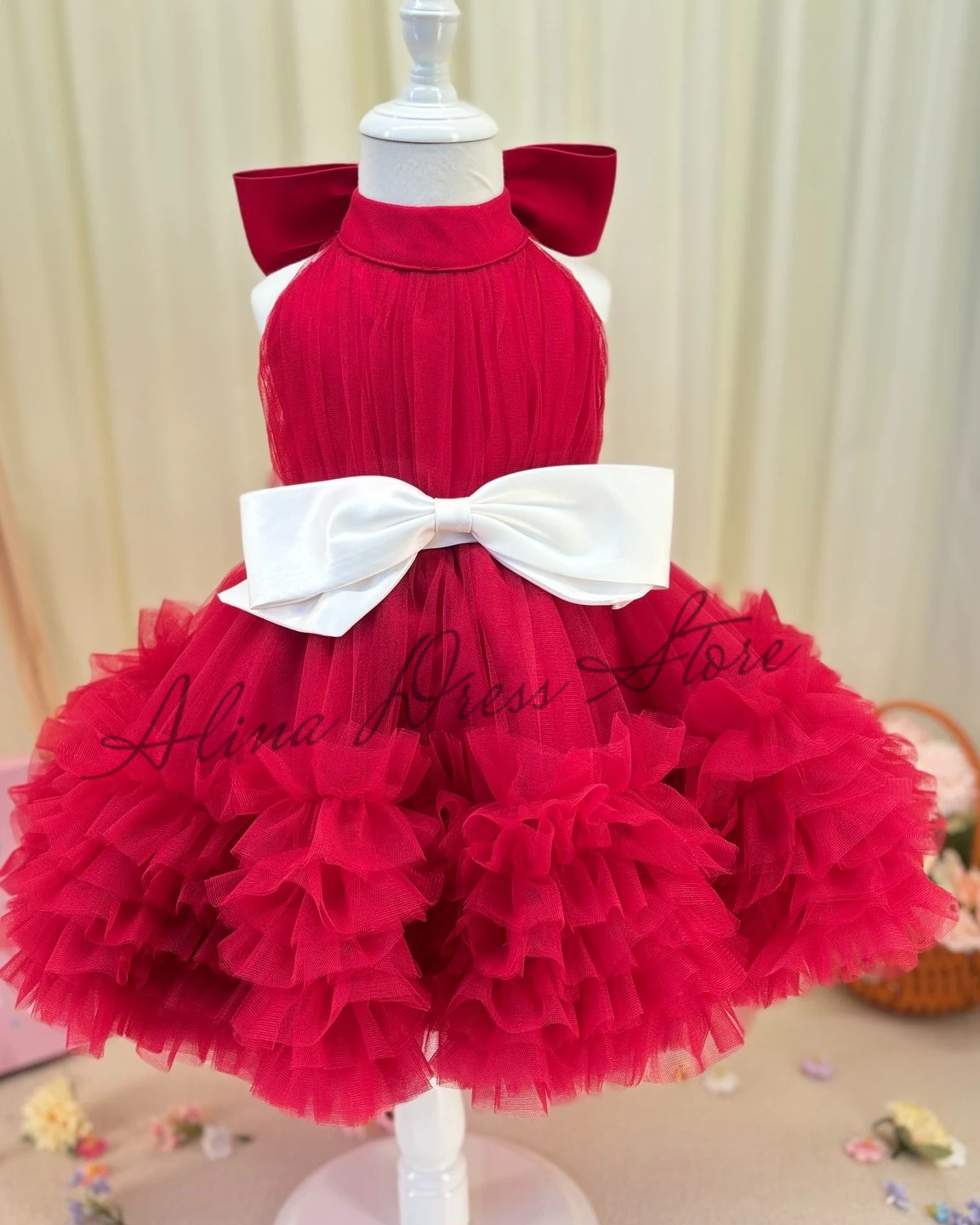 

Customized Red Flower Girl Dress For Wedding Tulle With Bow Puffy Mini Layered Kids Baby Birthday Party First Communion Gown