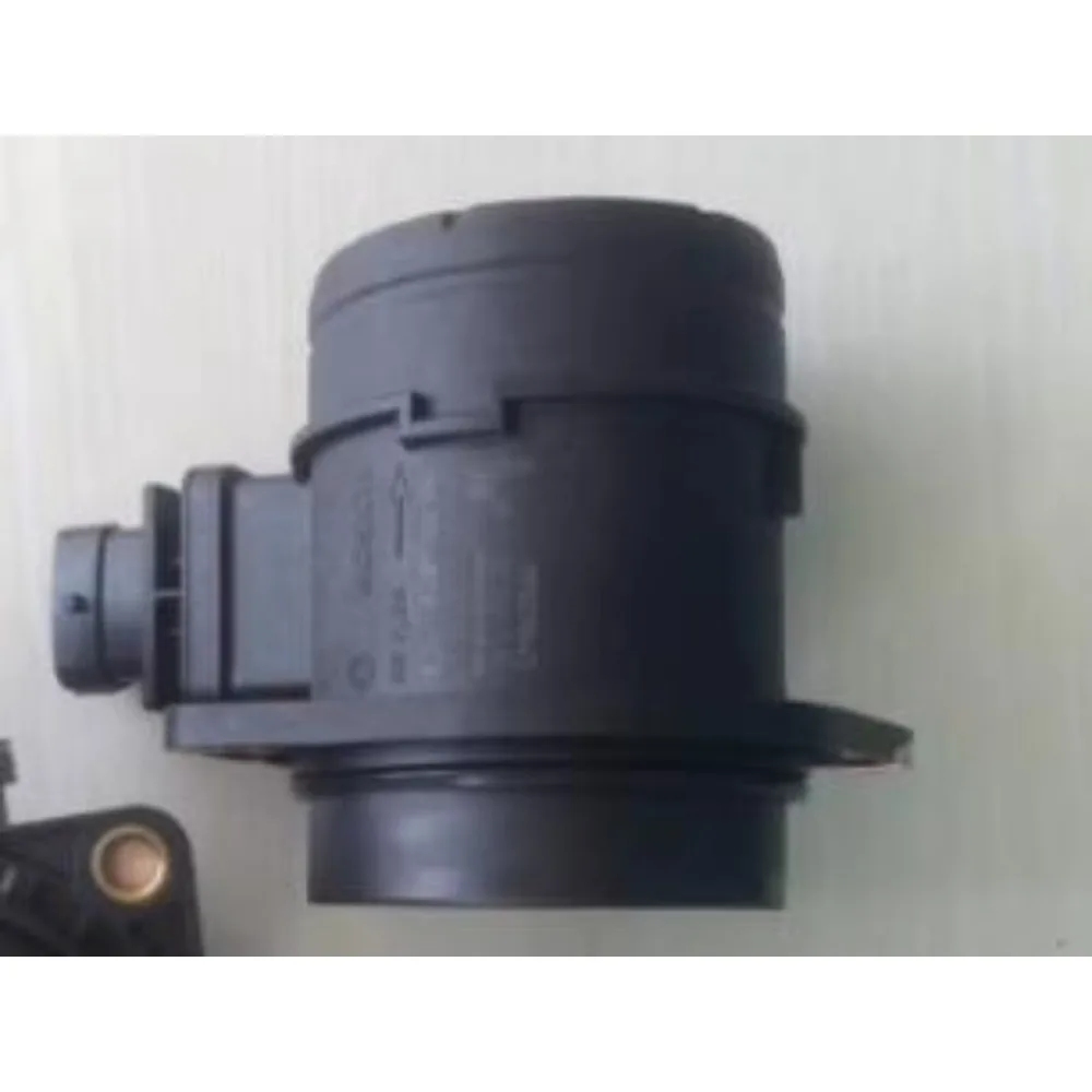 

Датчик массового расхода воздуха (ДМРВ) оригинальный для MAXUS V80 G10 Китай IV V VI