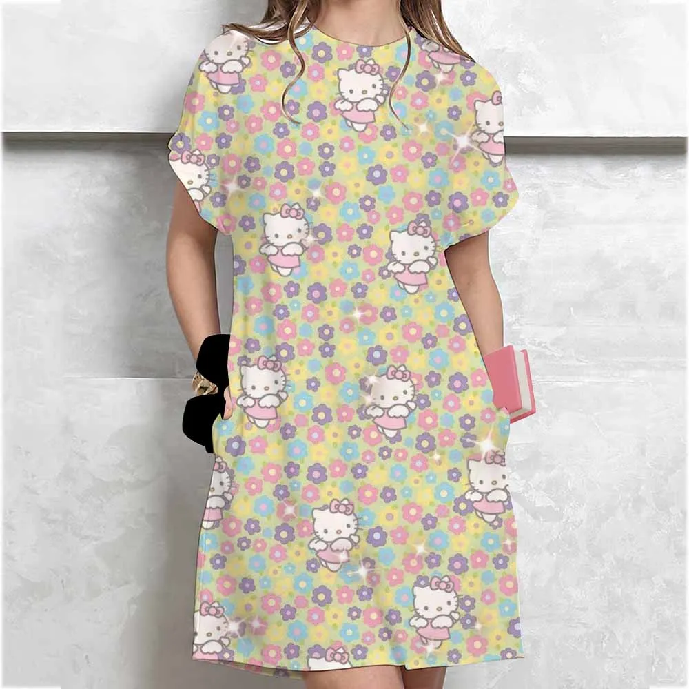 ชุดเดรสยาวของผู้หญิงแฟชั่นฤดูร้อนสาว Hello Kitty พิมพ์ขนาดใหญ่ลําลองคอกลมแขนสั้นมินิเสื้อยืดชุด ﻿
