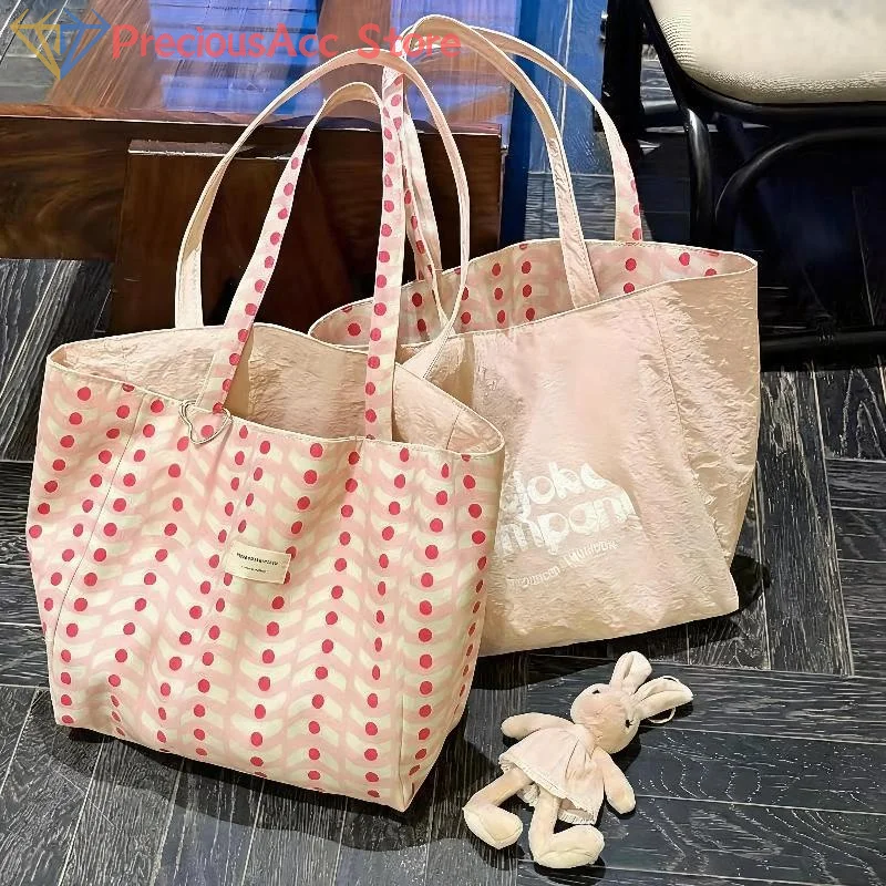 Reversible Canvas Tote Bag Wav - Leatherwork Free Patterns recension och pris
