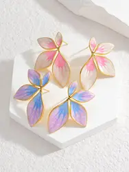 Creative 2025 New Oil Drip Leaf Stud Earrings for Woman Gentle Personalized Fashion Simple Earrings Jewelry Birthday Gift