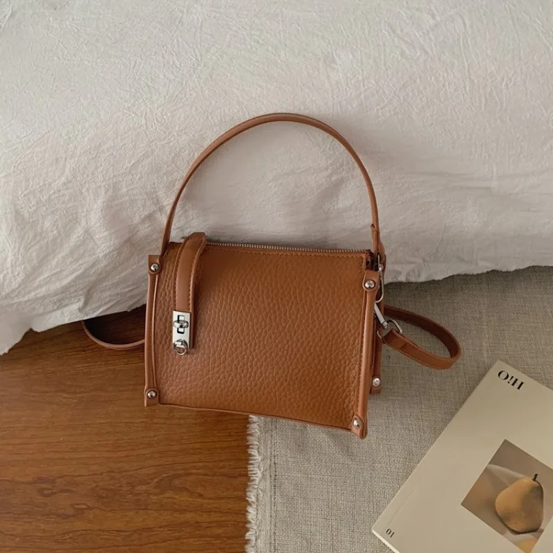 

Mini Women Crossbody Bag Small Messenger Purse for Phones Lipstick Keys Daily Use