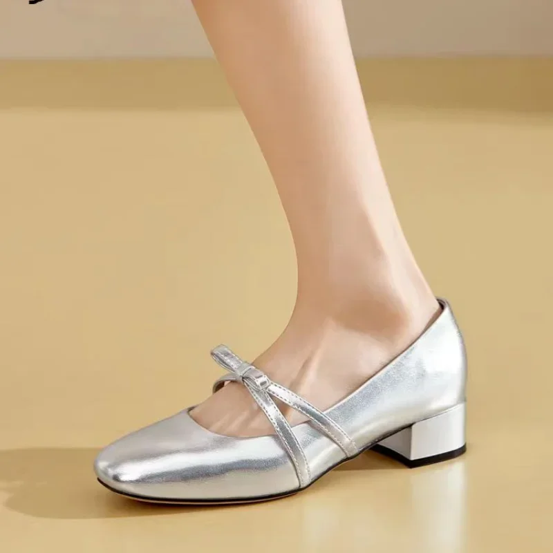 2024 New Fashionable and Versatile Square Toe Women's Shoes Thick Heel Buckle Decoration Solid Color Women's Shoes Comfortable